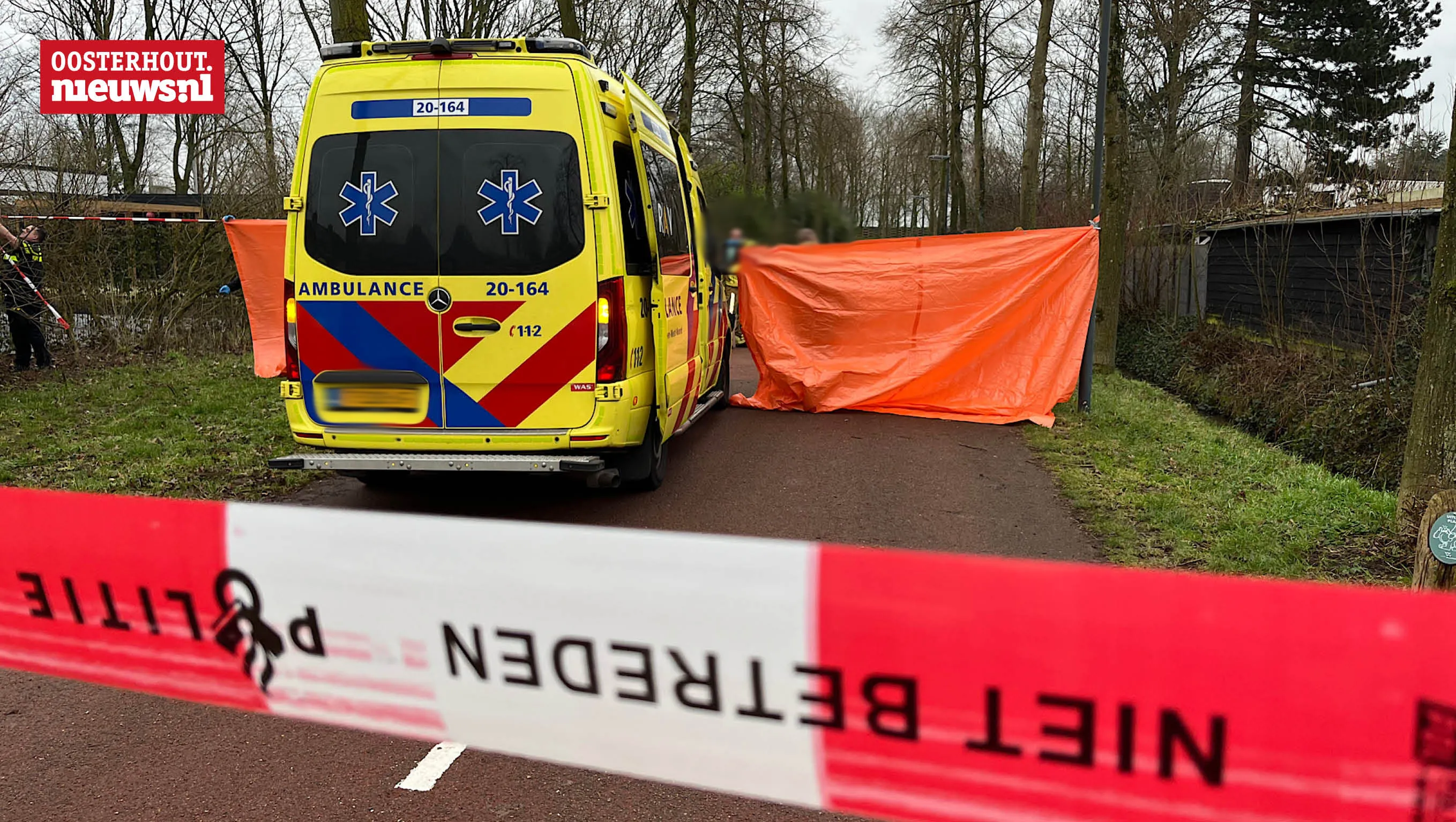 Persoon belandt in water Effentweg en raakt ernstig gewond