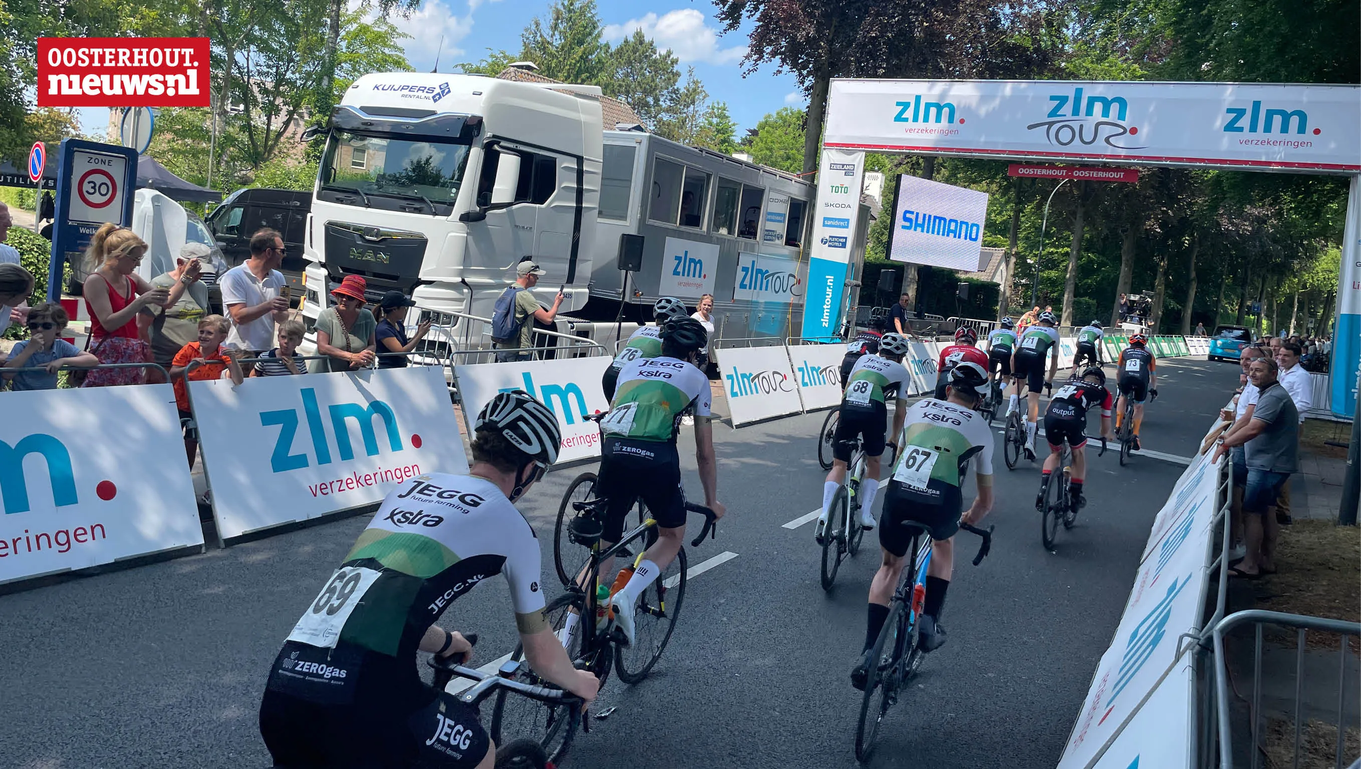 Oosterhout even middelpunt wielerwereld tijdens slotetappe ZLM Tour