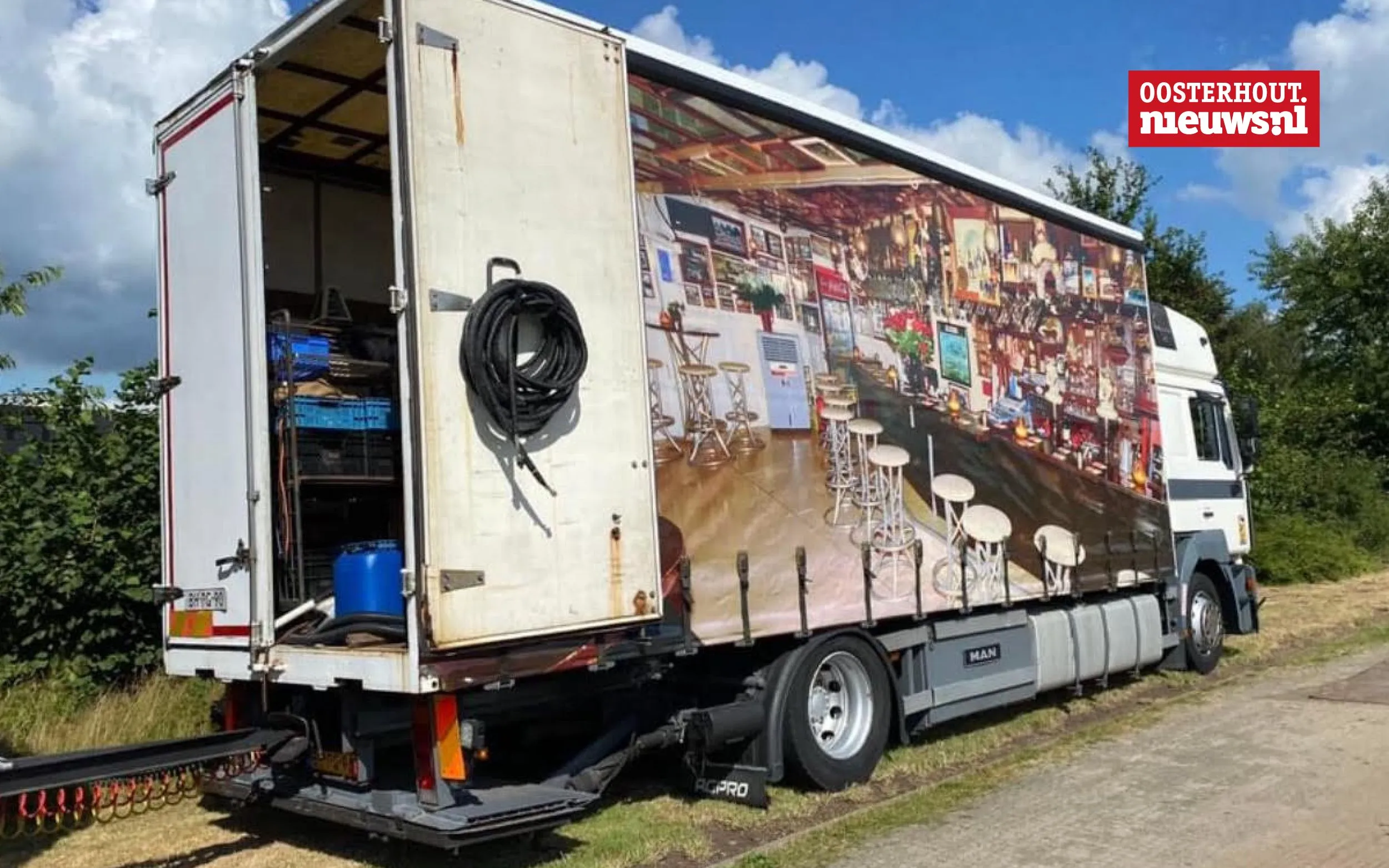 vrachtwagen kermiscafe