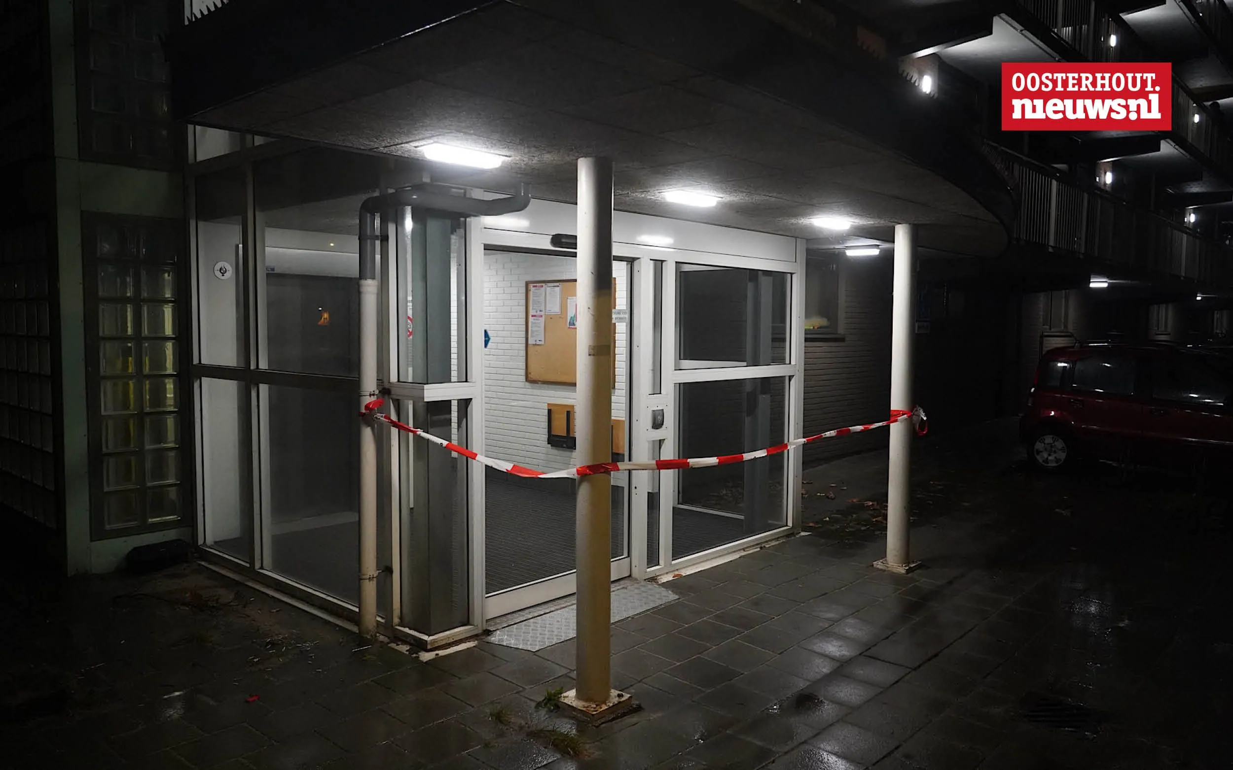 Vier nep-loodgieters overvallen woning Paterserf