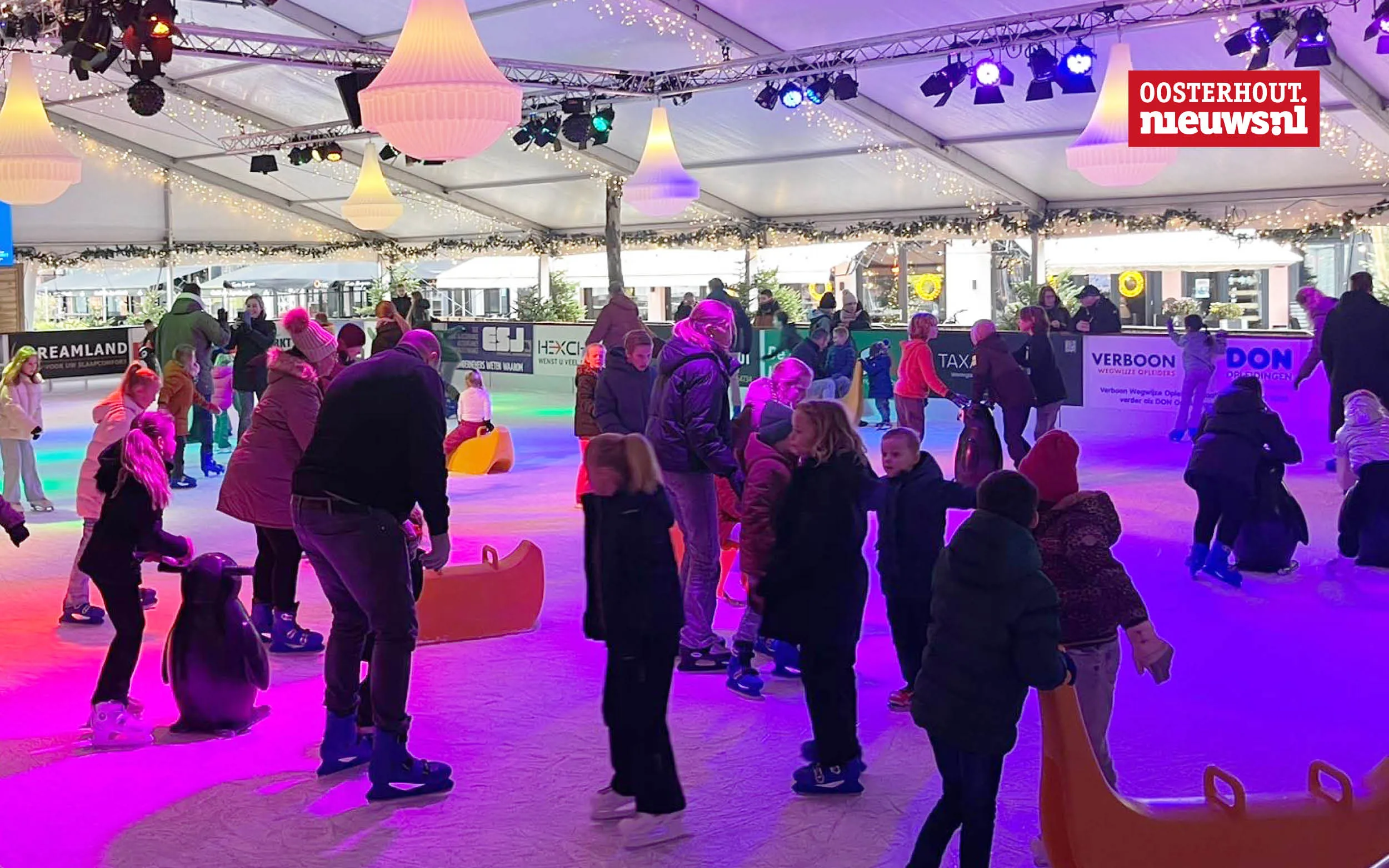 schaatsbaan ijsmarkt 2025