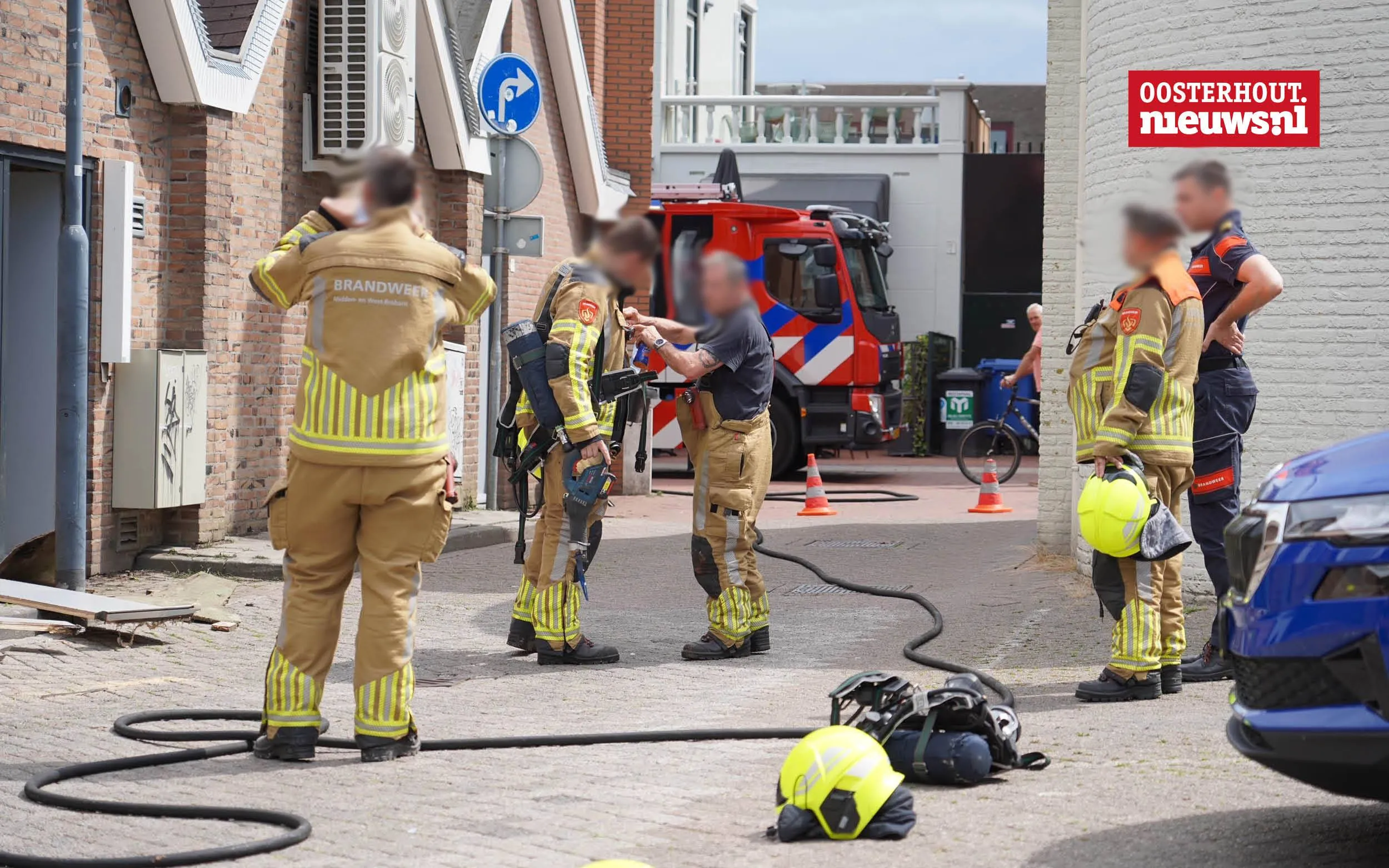 Onkruid wegbranden zorgt voor brandjes in Winkelcentrum Arendshof