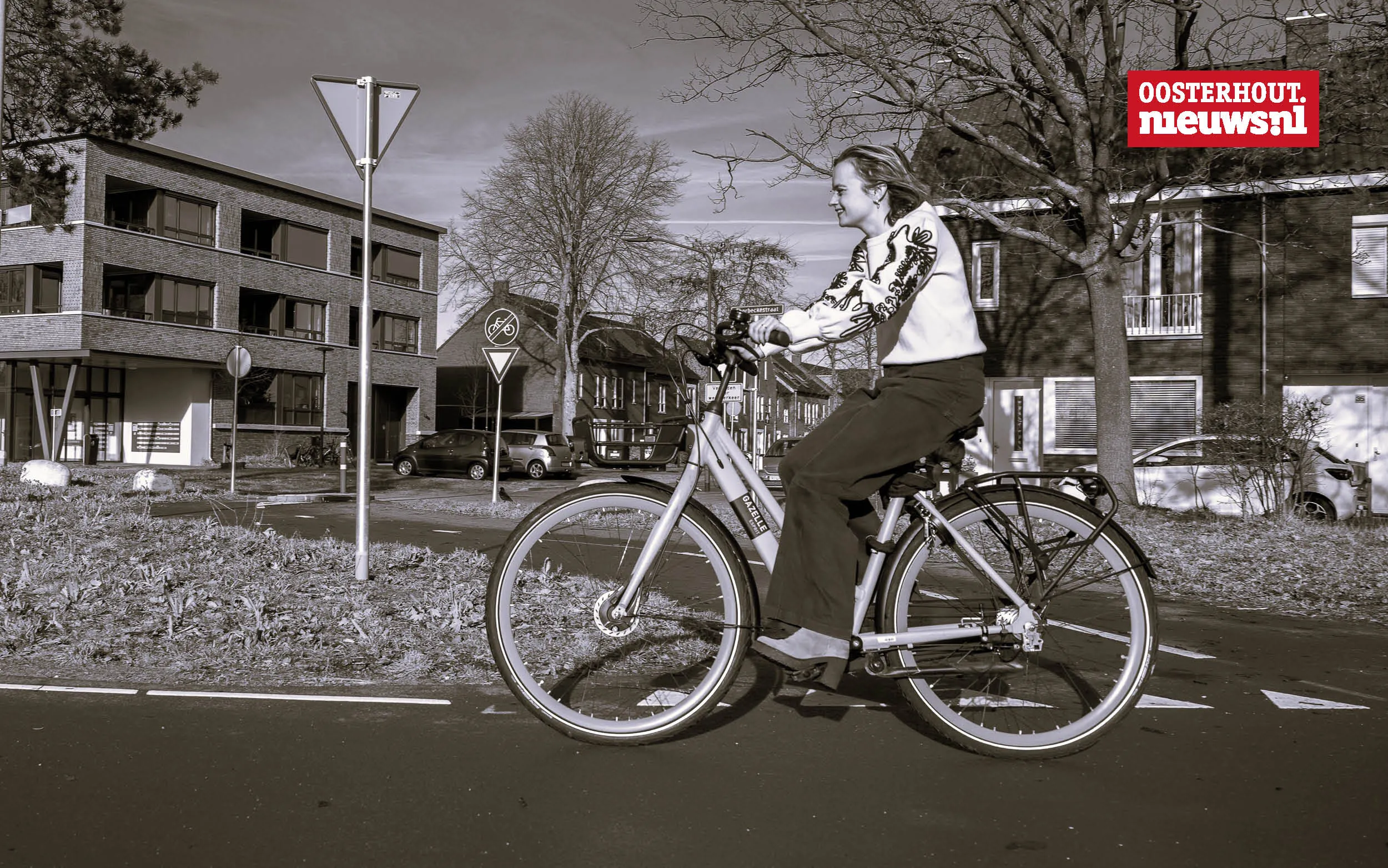 _anne op fiets