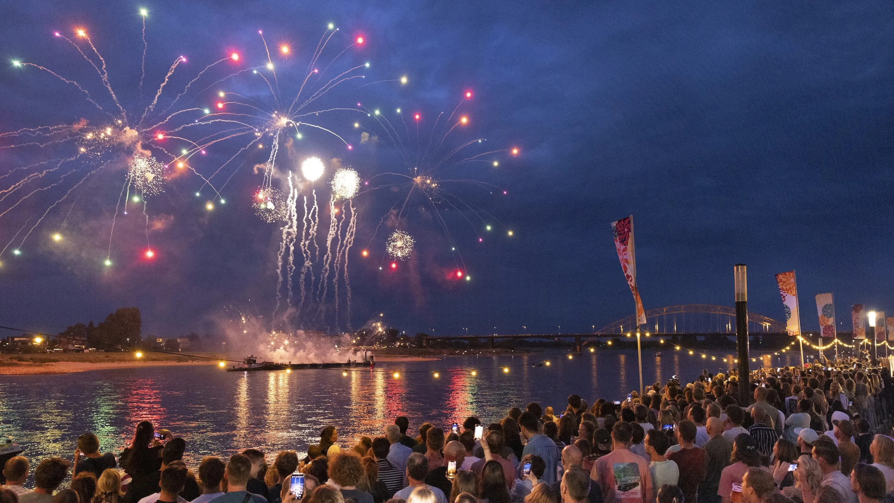 16 07 2023 waalinvlammen vierdaagsefeesten bart nijs rechtenvrij