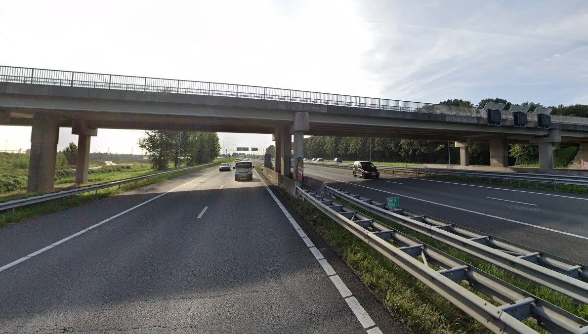Over viaduct Elshout (Tielsestraat) mag niet meer boven de 30 ton vervoerd worden