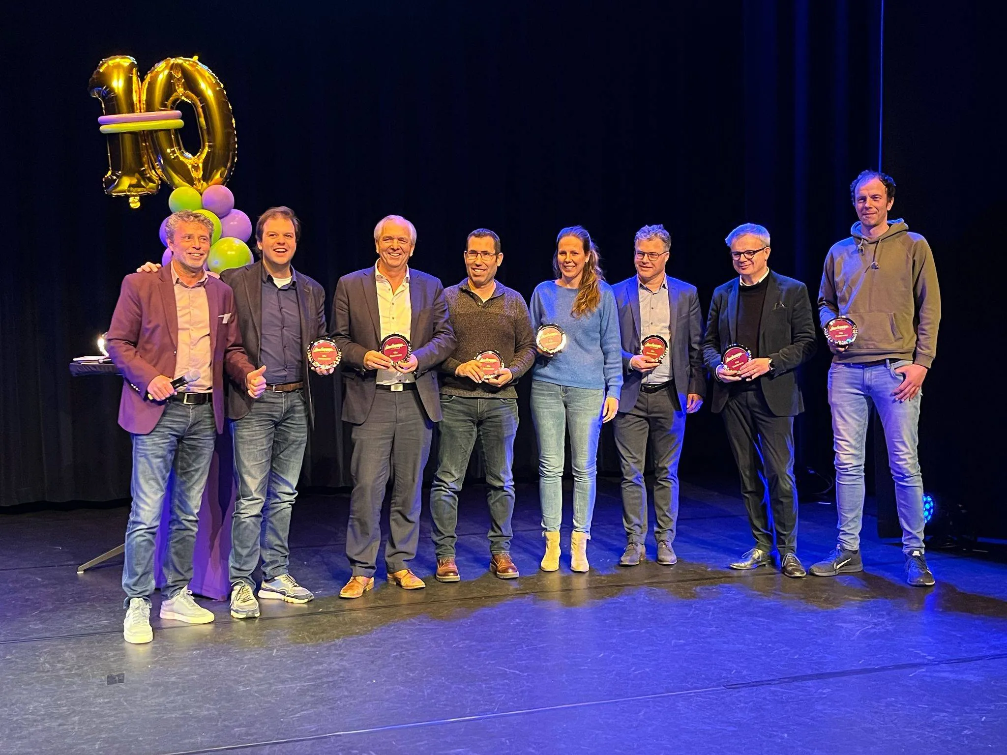 Betuwe On Stage verrast jubilerende bedrijven met award