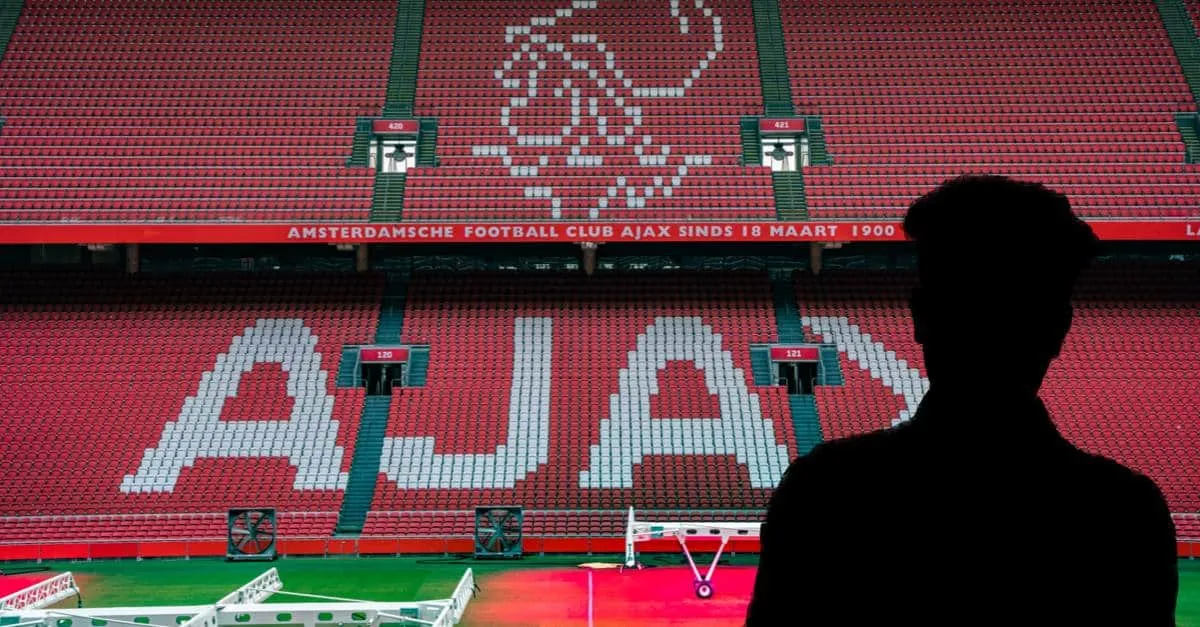 Roddelpraat: 'Ajax-speler betrokken bij dodelijk ongeluk, tonnen betaald voor geheimhouding'