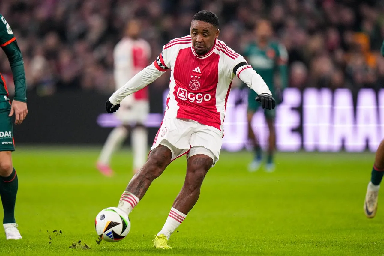 Zaakwaarnemer bevestigt: Bayern München neemt contact op met Steven Bergwijn