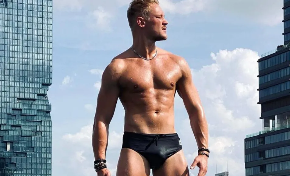 Ferry Doedens vertelt openlijk over psychische problemen na aanmaken Only Fans