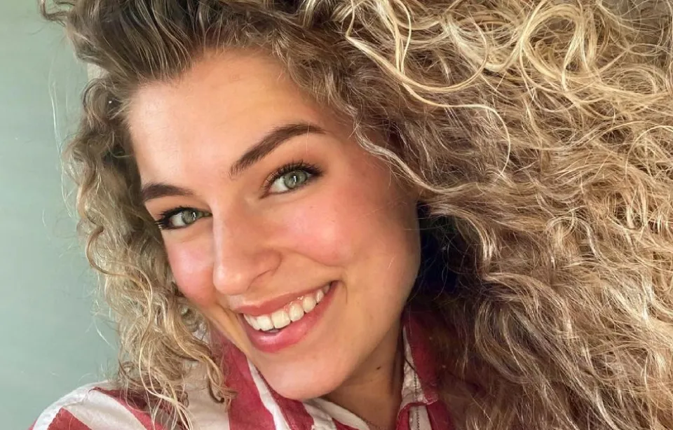 K3-zangeres Julia Boschman reageert voor het eerst op affaire (FOTO)