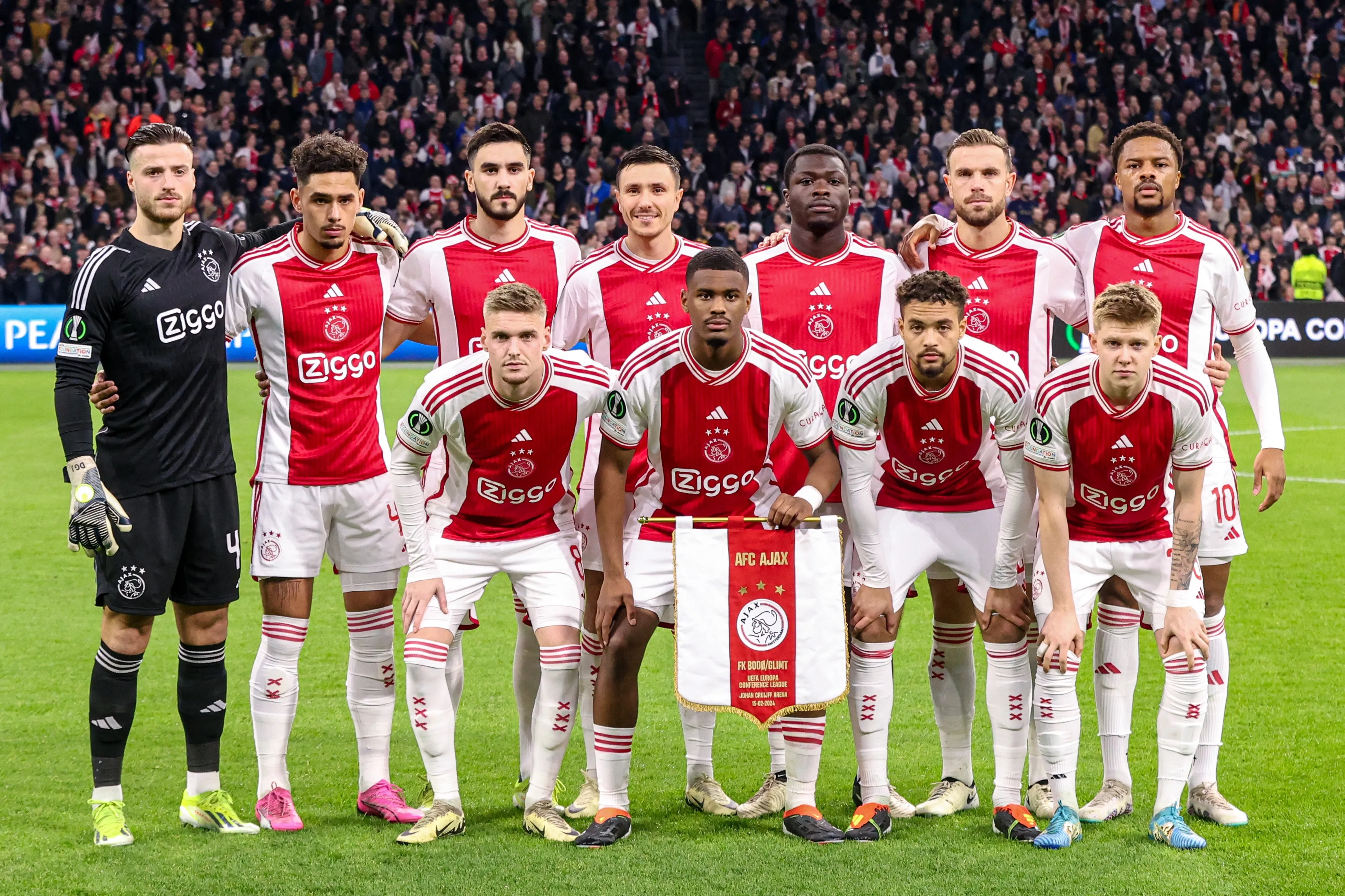 Ajax wacht zware loting en loot Aston Villa in Conference League