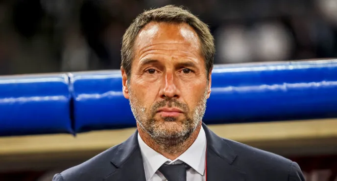 Van 't Schip kan nog leven met remise Ajax: "We leven nog"