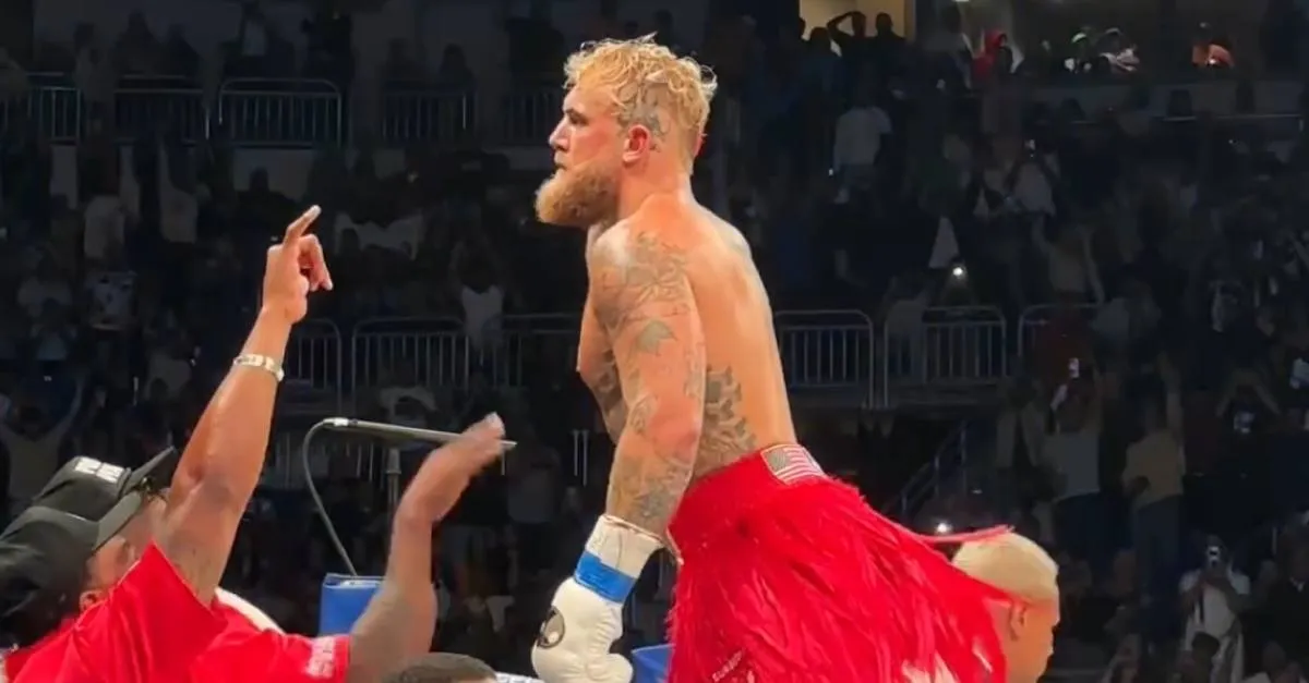 Jake Paul wint na 2 minuten door knock-out in spectaculair gevecht