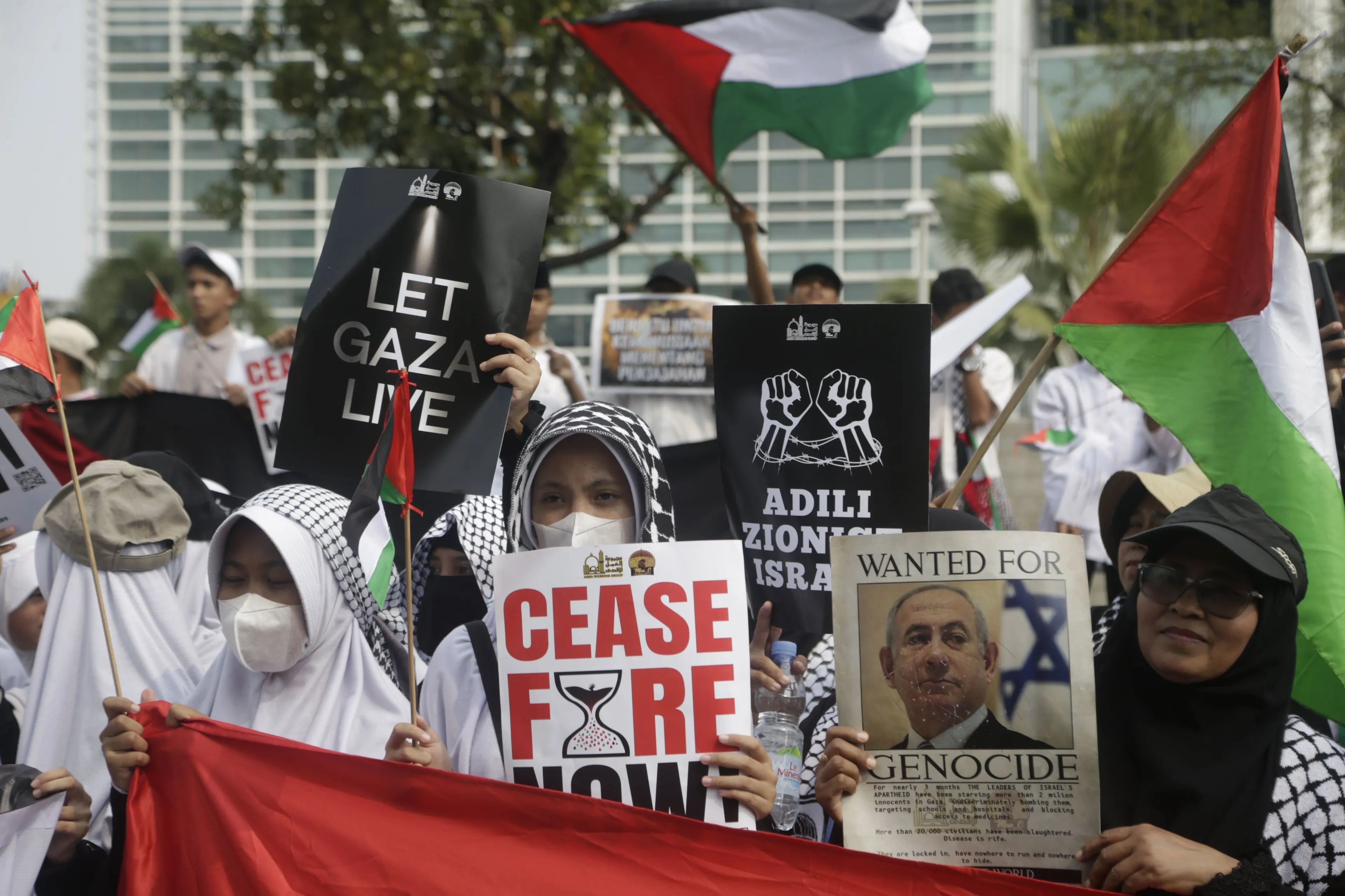 Nederland ondertekent samen met andere landen brief aan Israël: "Leef internationaal recht na"