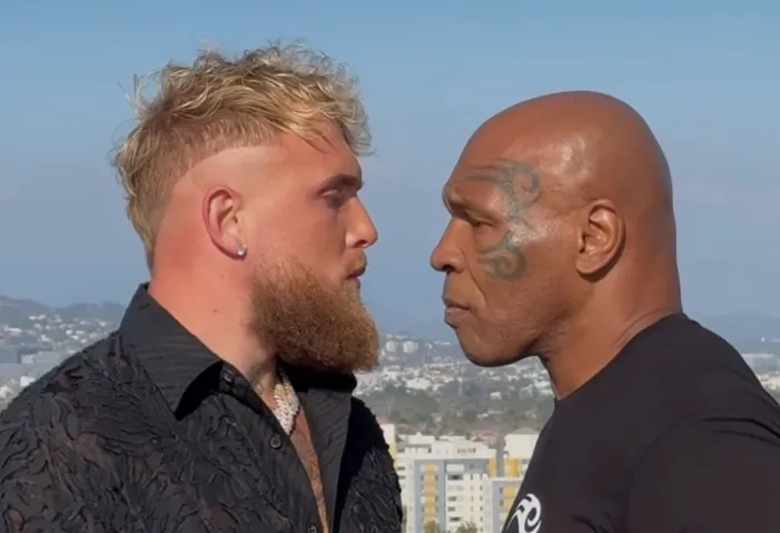 Bokswedstrijd tussen Mike Tyson en Jake Paul afgelast na medische klachten Tyson (VIDEO)