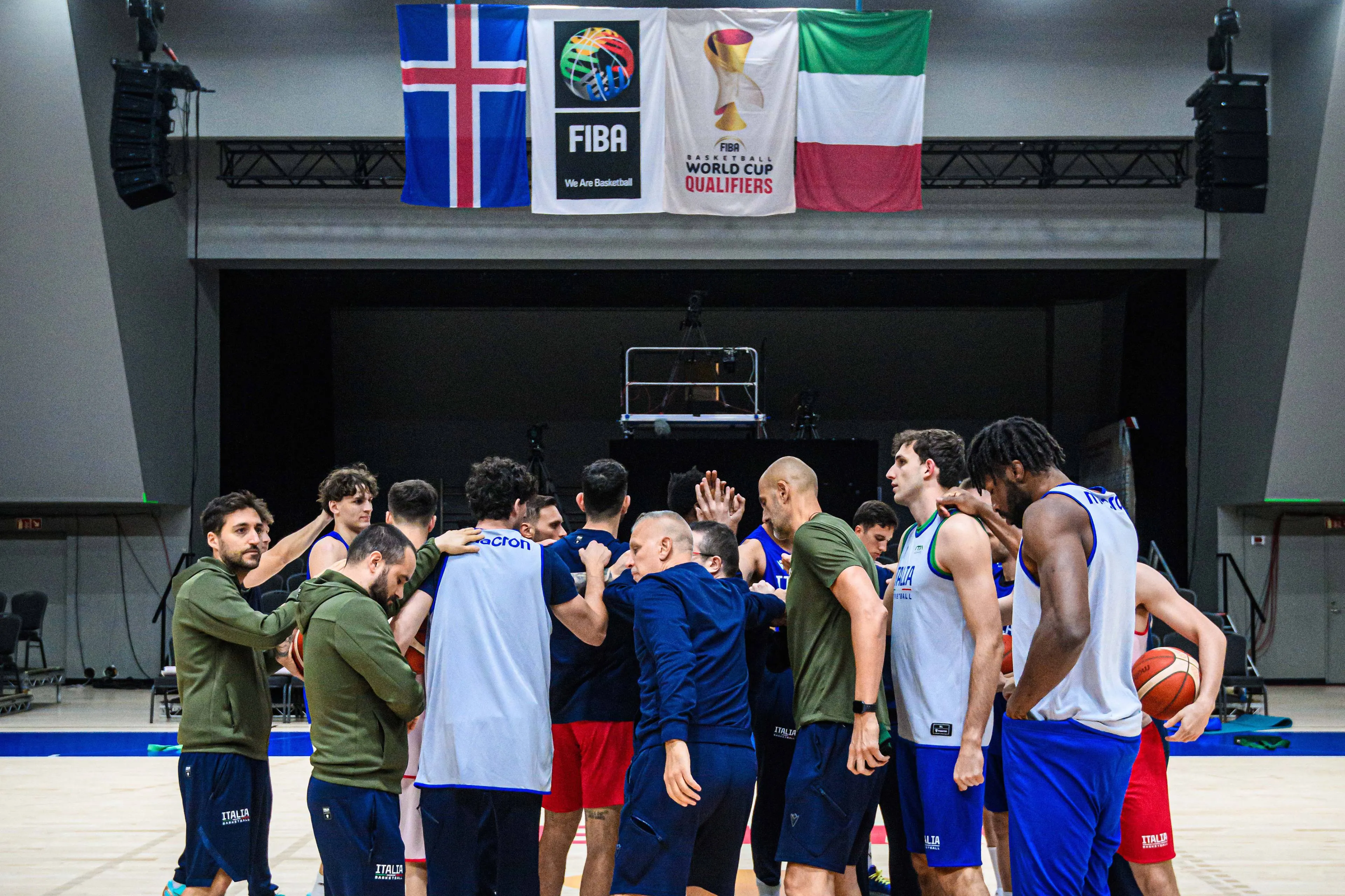 Italia Italbasket in Islanda