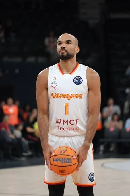 jerome robinson