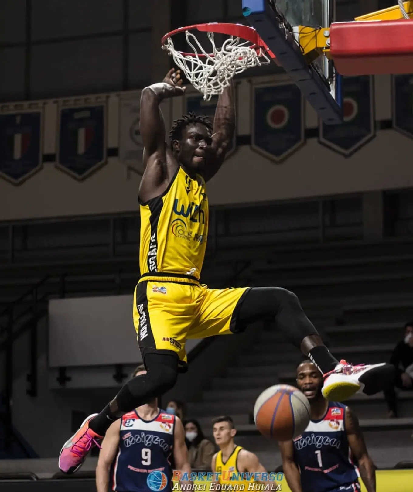 MAGAYE SECK