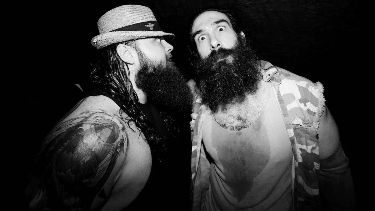 WWE-Stars feiern mit den Söhnen ihrer verstorbenen Kollegen Bray Wyatt und Luke Harper