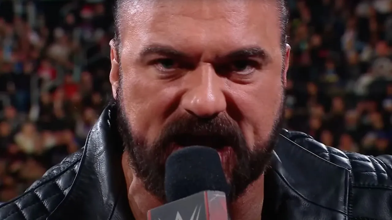WWE Raw (23.12.24): Rückkehrer geht auf McIntyre los, Bloodline greift ein!