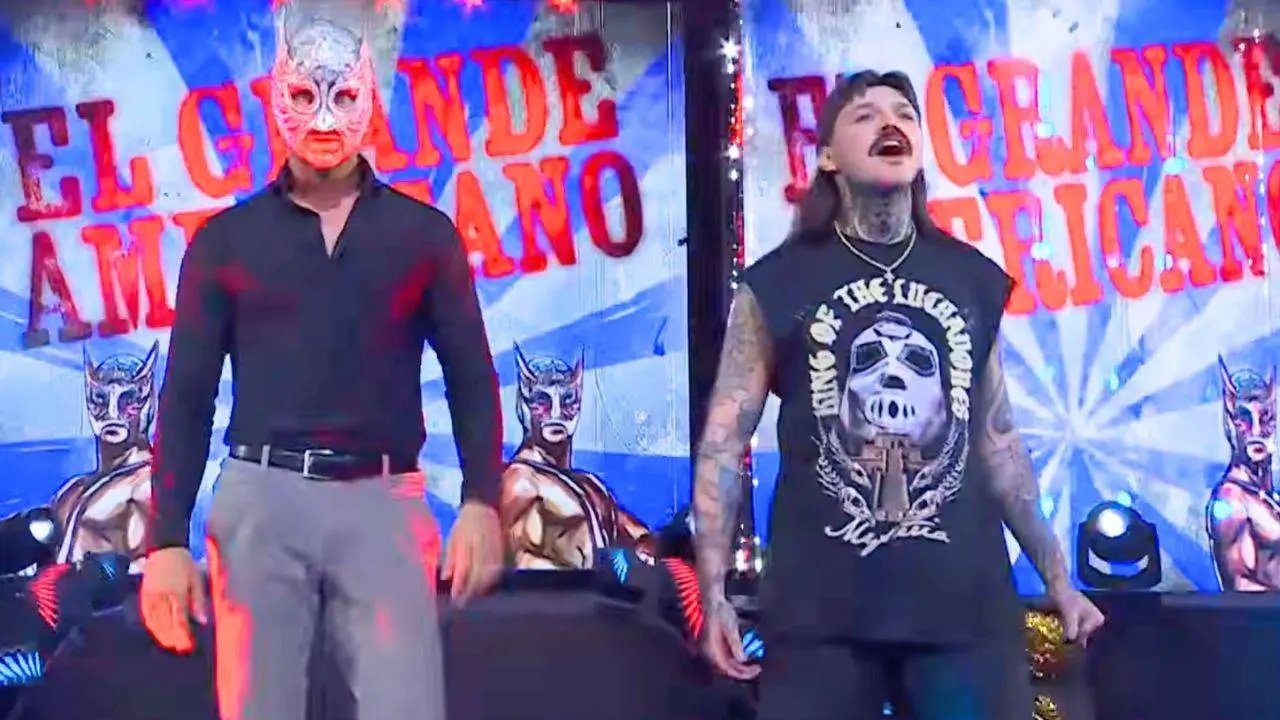 wwe_aaa_180726_el_grande_americano_dominik_mysterio