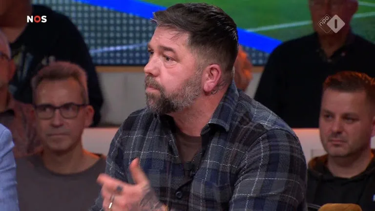 Theo Janssen ergert zich aan sterspeler PSV: ‘Hij wordt zó irritant’