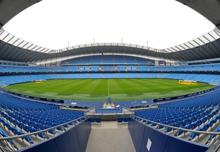 Manchester City biedt miljoenen en wil transfer Van Duiven snel afronden
