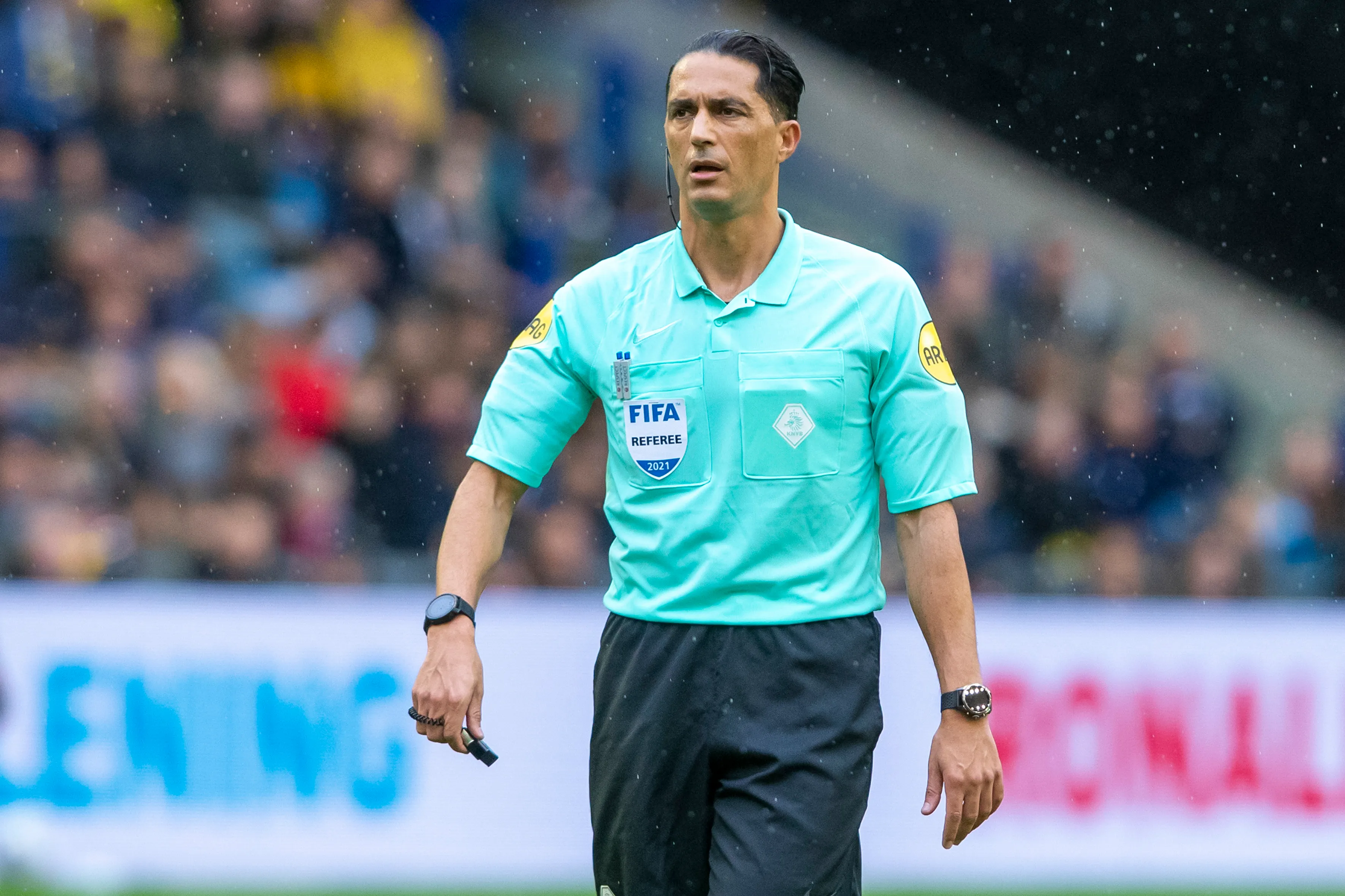 PSV - RKC: PSV fans roeren zich na aanstelling Gözübüyük, geluidsbanden VAR Feyenoord - PSV nooit vrijgegeven