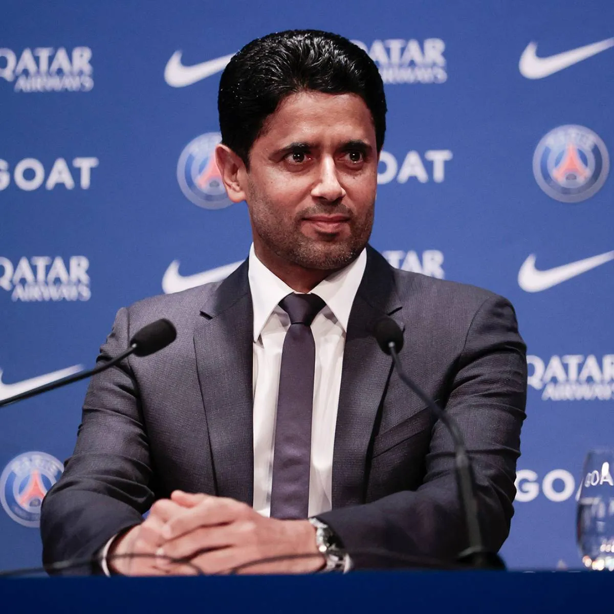 UEFA: 'Verbod uitfans onaanvaardbaar' | Echter, PSG = UEFA