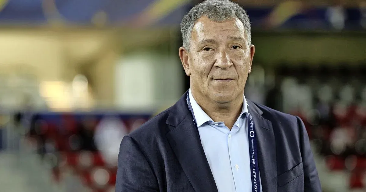 Henk ten Cate: 'PSV steekt er met kop en schouders bovenuit’
