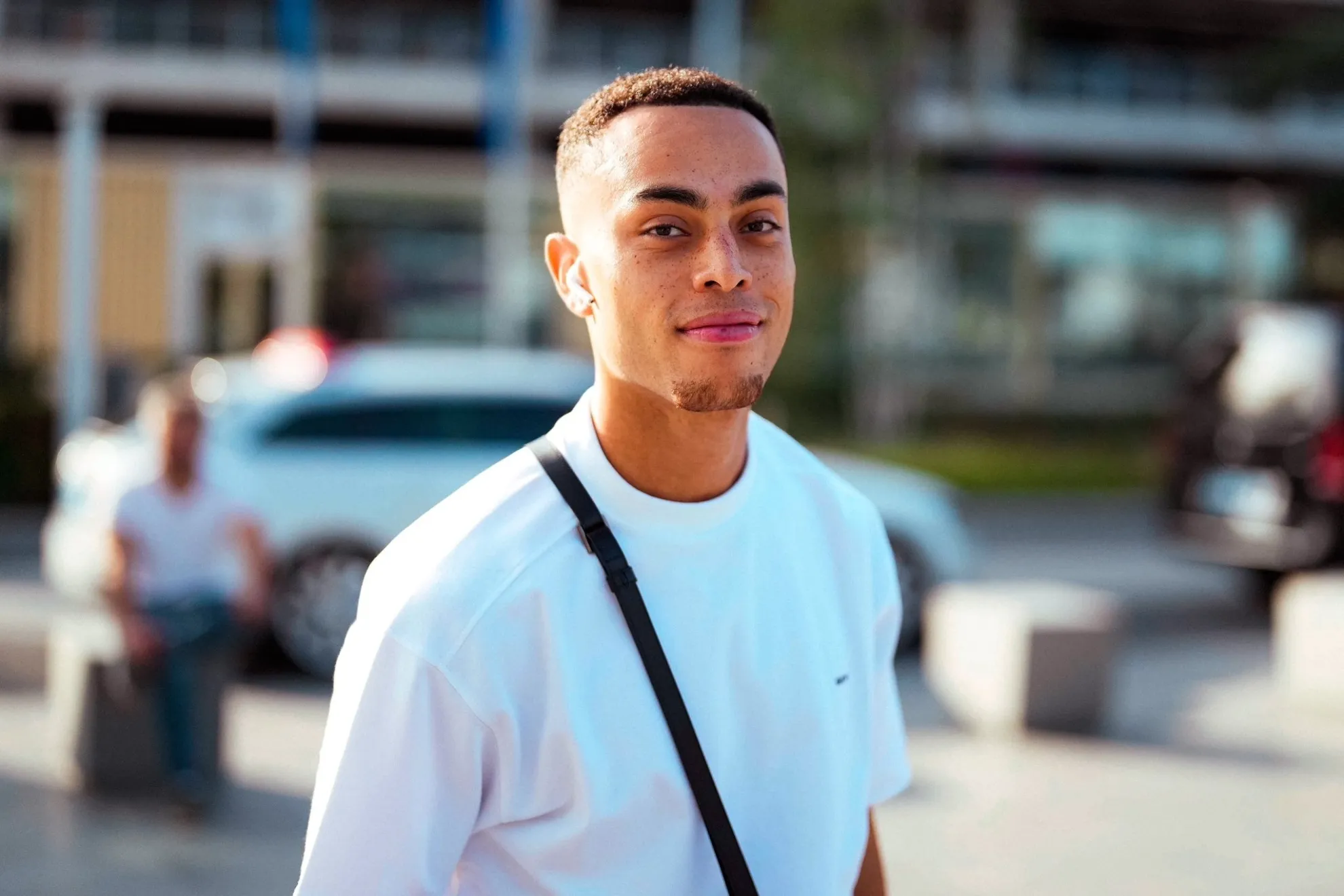 Sergiño Dest steunt Max Verstappen in Zandvoort