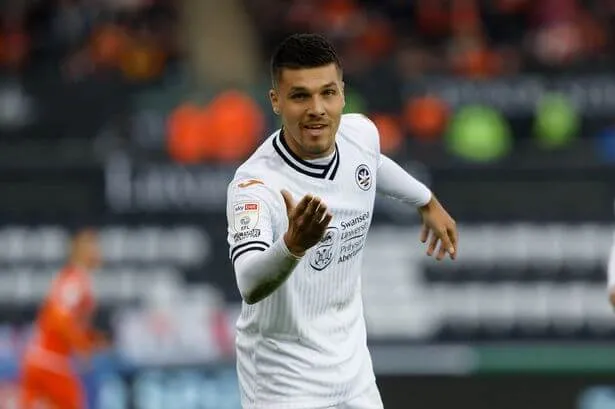 Joël Piroe scoort opnieuw en is op weg naar de Premier League, PSV kan tonnen extra tegemoet zien