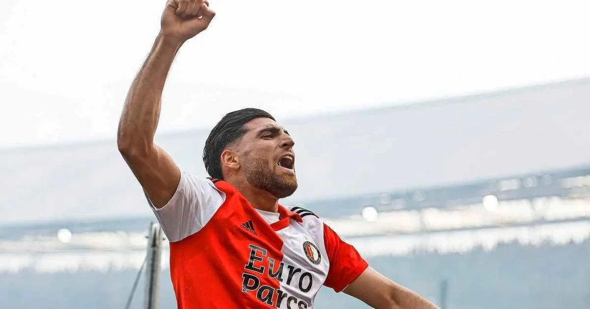 Voormalig Feyenoorder bekent flirt met PSV: 'Heb nog een gesprek met ze gehad'