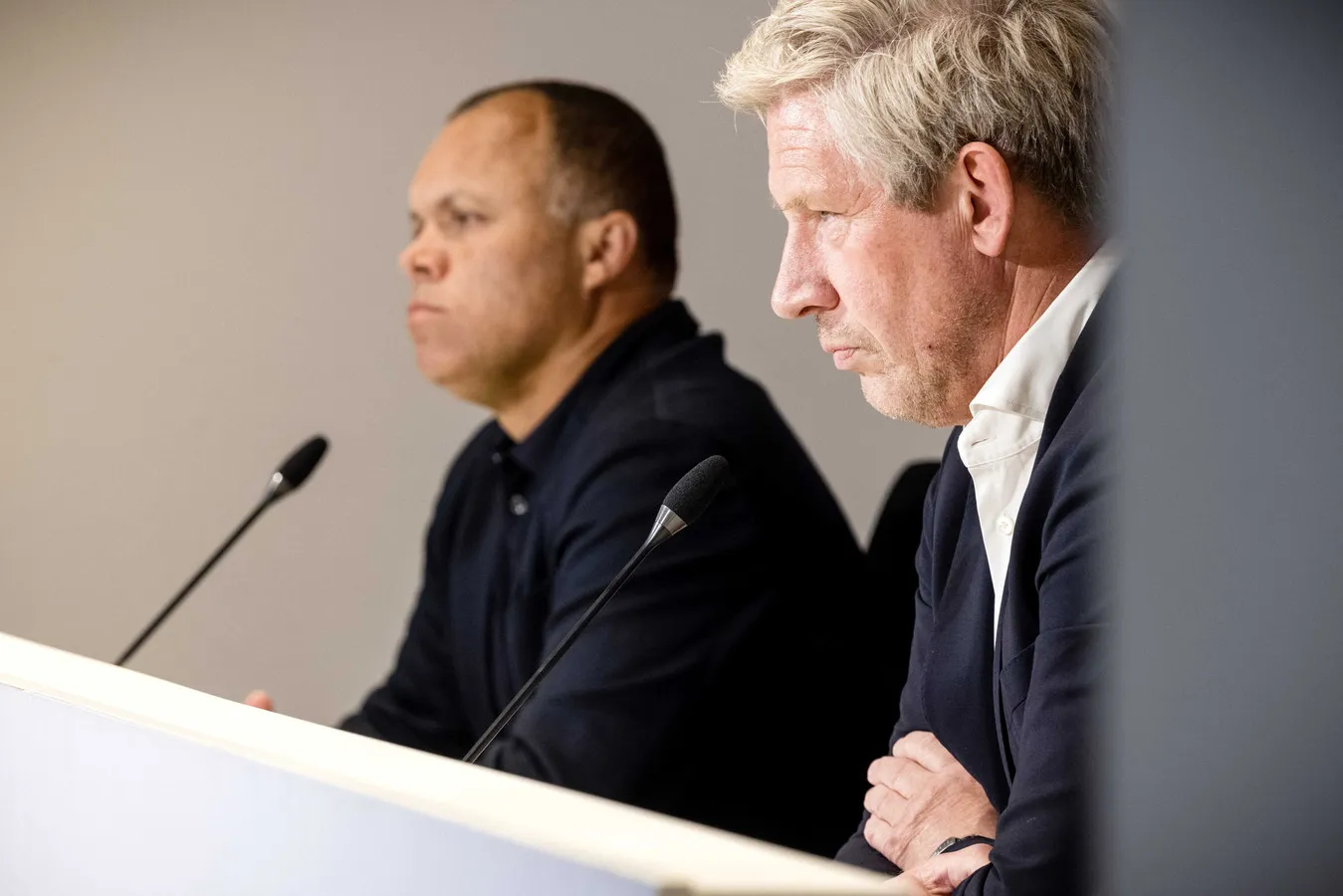 Aantallen scheldende PSV-fans gedragen zich na 0-1 NAC Breda als ramptoeristen