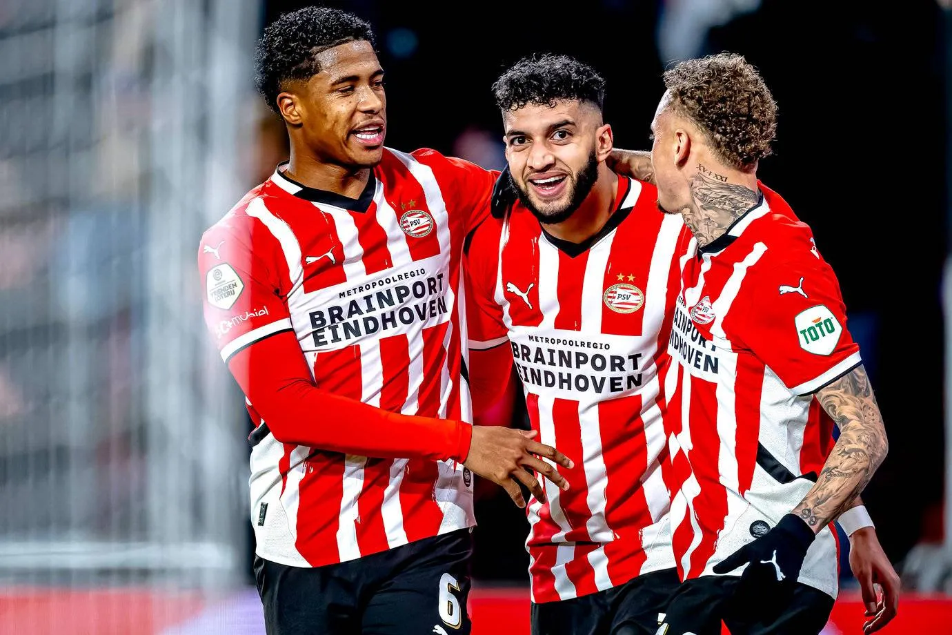 Noa Lang, Ismael Saibari en Johan Bakayoko komende zomer weg bij PSV: 'Hij gaat zo'n 20 miljoen euro opleveren'