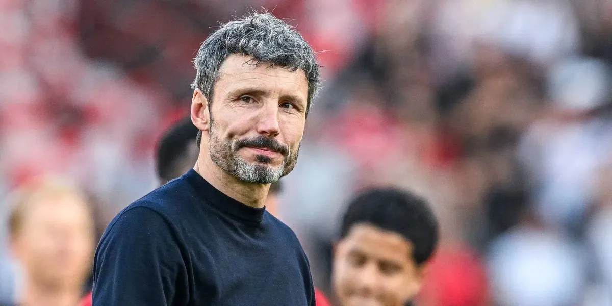 Mo Ihattaren toont appgesprek met Van Bommel: 'Die pannenkoeken hebben geen verstand'