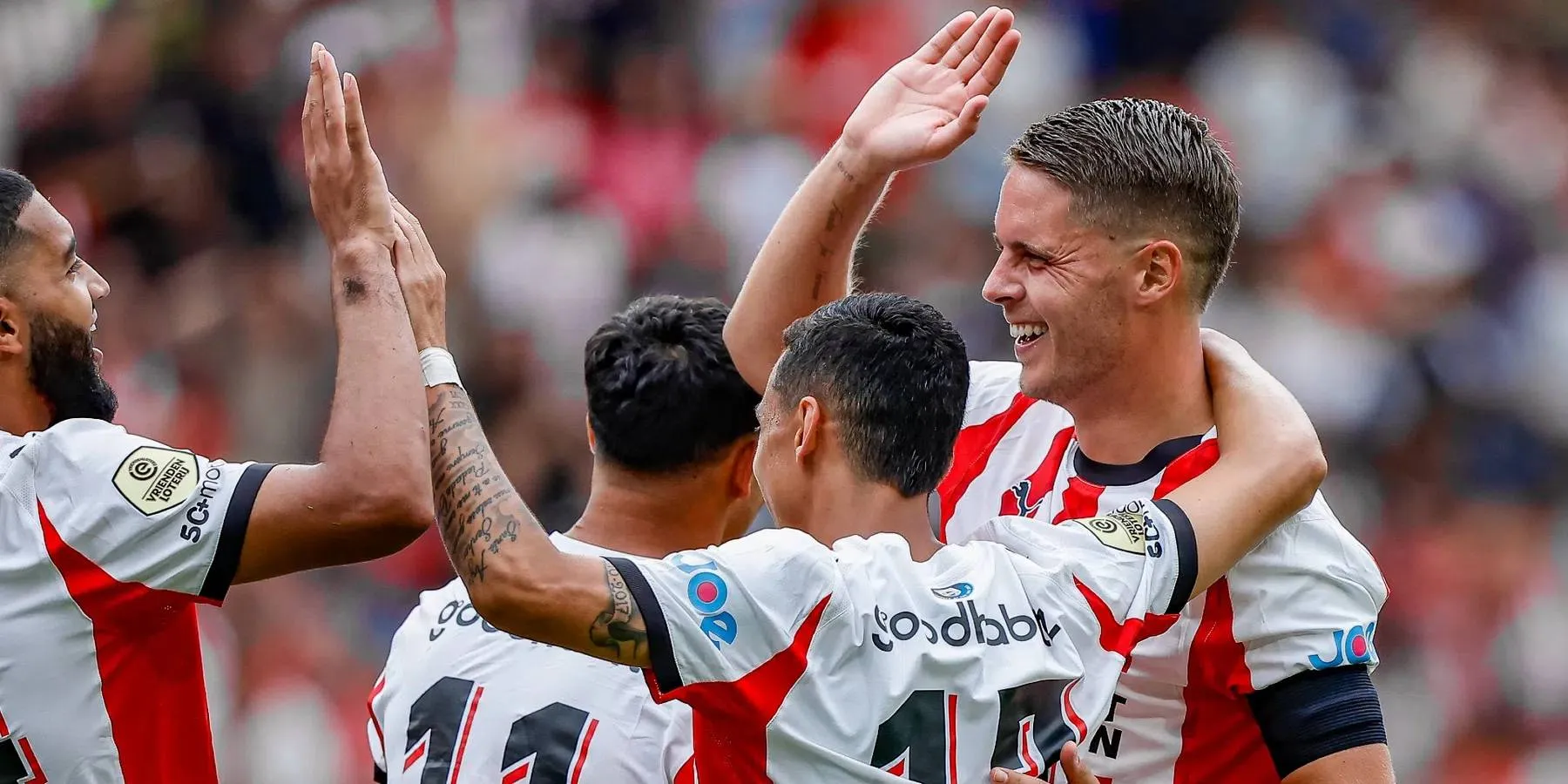 Verwachte opstelling tegen Sparta: Bosz voert één wijziging door, vraagtekens rond Pepi en Pléa