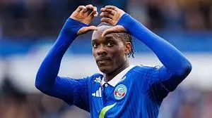 Joshue Zirkzee en Emanuel Emegha gekoppeld aan PSV: 'Geen gekke combi'