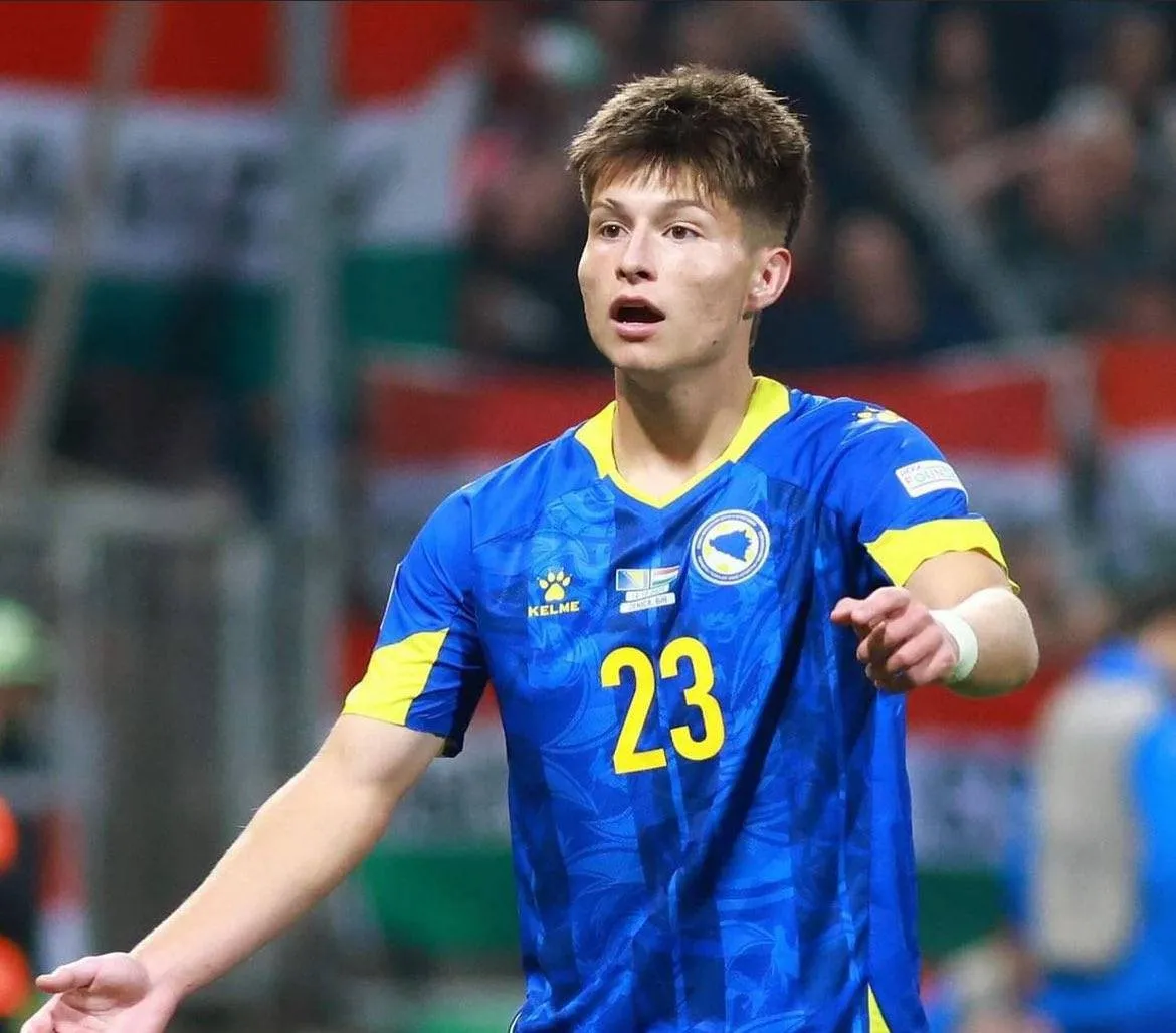 'Potentiële PSV-basisspeler' Esmir Bajraktarevic schittert voor Bosnië & Herzegovina