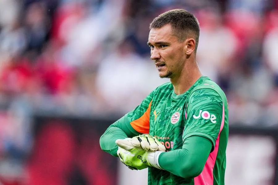 Matej Kovar kan tegen NEC, Union en Ajax alle twijfels wegnemen: 'PSV heeft twee eerste keepers. Feyenoord twee tweede keepers'