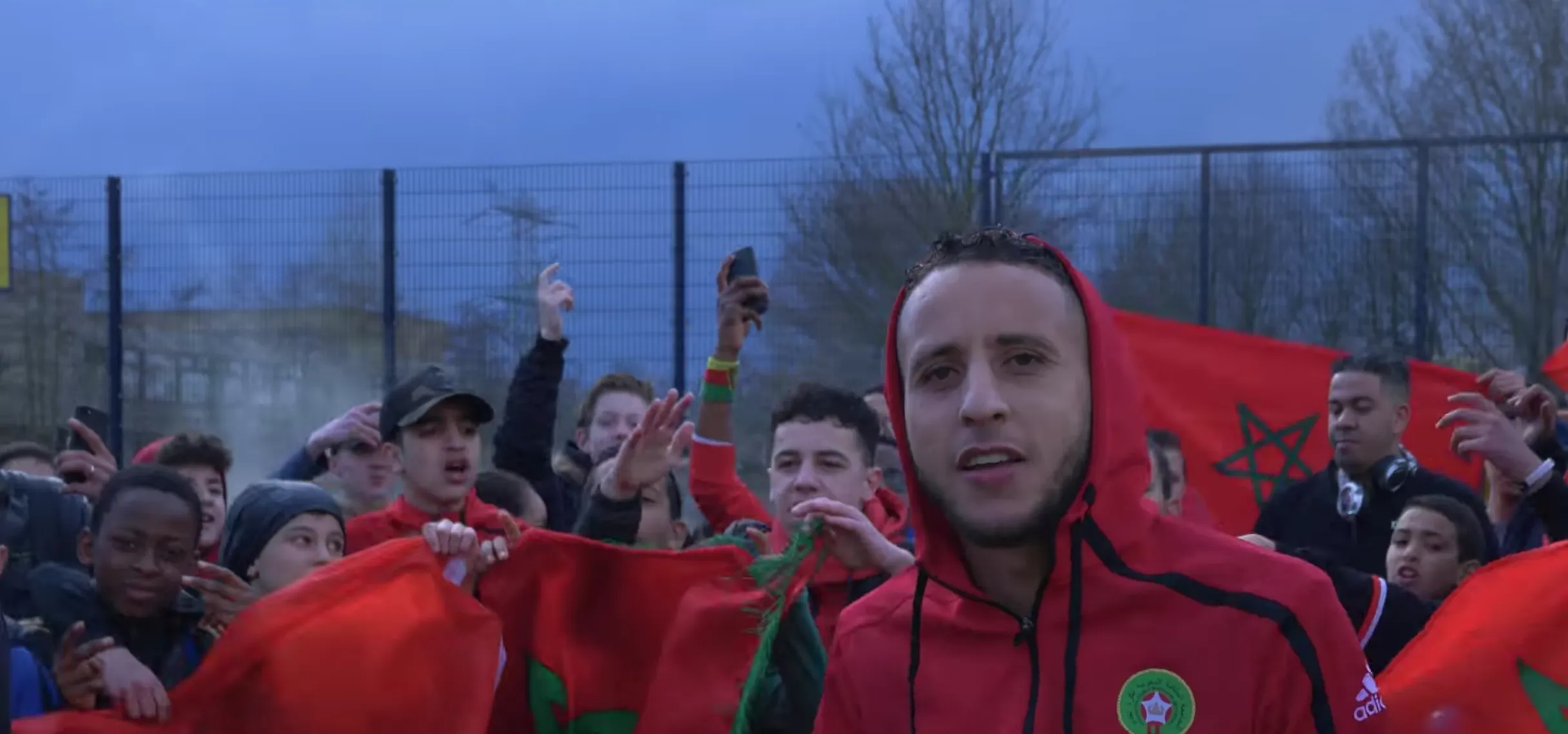 Spelers van het Marrokkaanse voetbalelftal genieten van WK-hit van Ismo