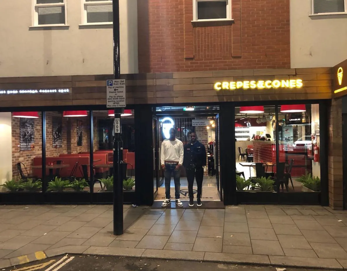 Krept & Konan openen hun eerste restaurant Crepes and Cones