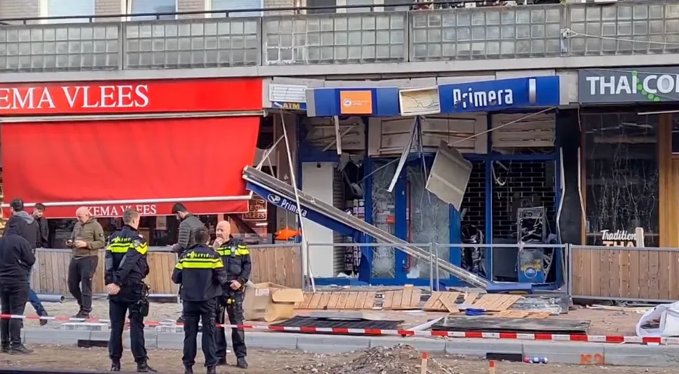Buurtbewoner filmt plofkraak in Amsterdam