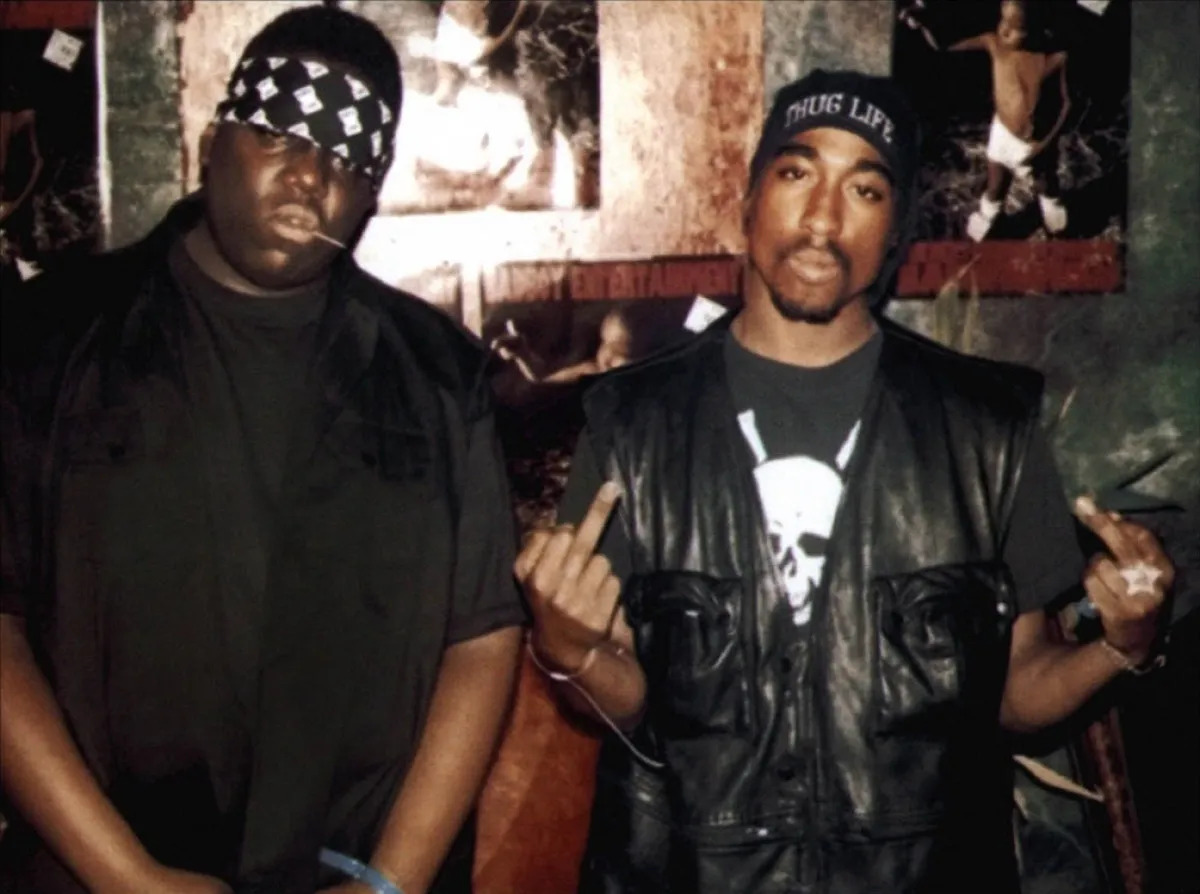 biggie et tupac 2002 01 g