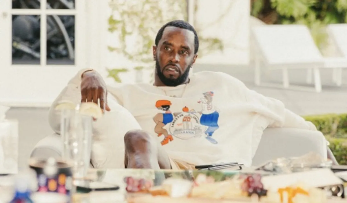 Diddy aangeklaagd voor gigantische lijst aan misdaden waaronder sekshandel, ontvoering en gedwongen prostitutie