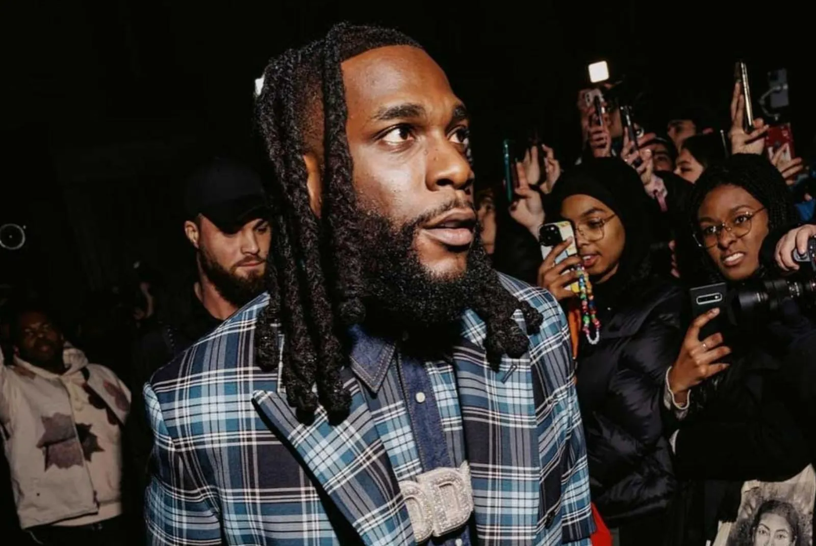 Burna Boy deelt statement voor gecanceld concert in Gelredome: "I'm hurt that I couldn't see you"