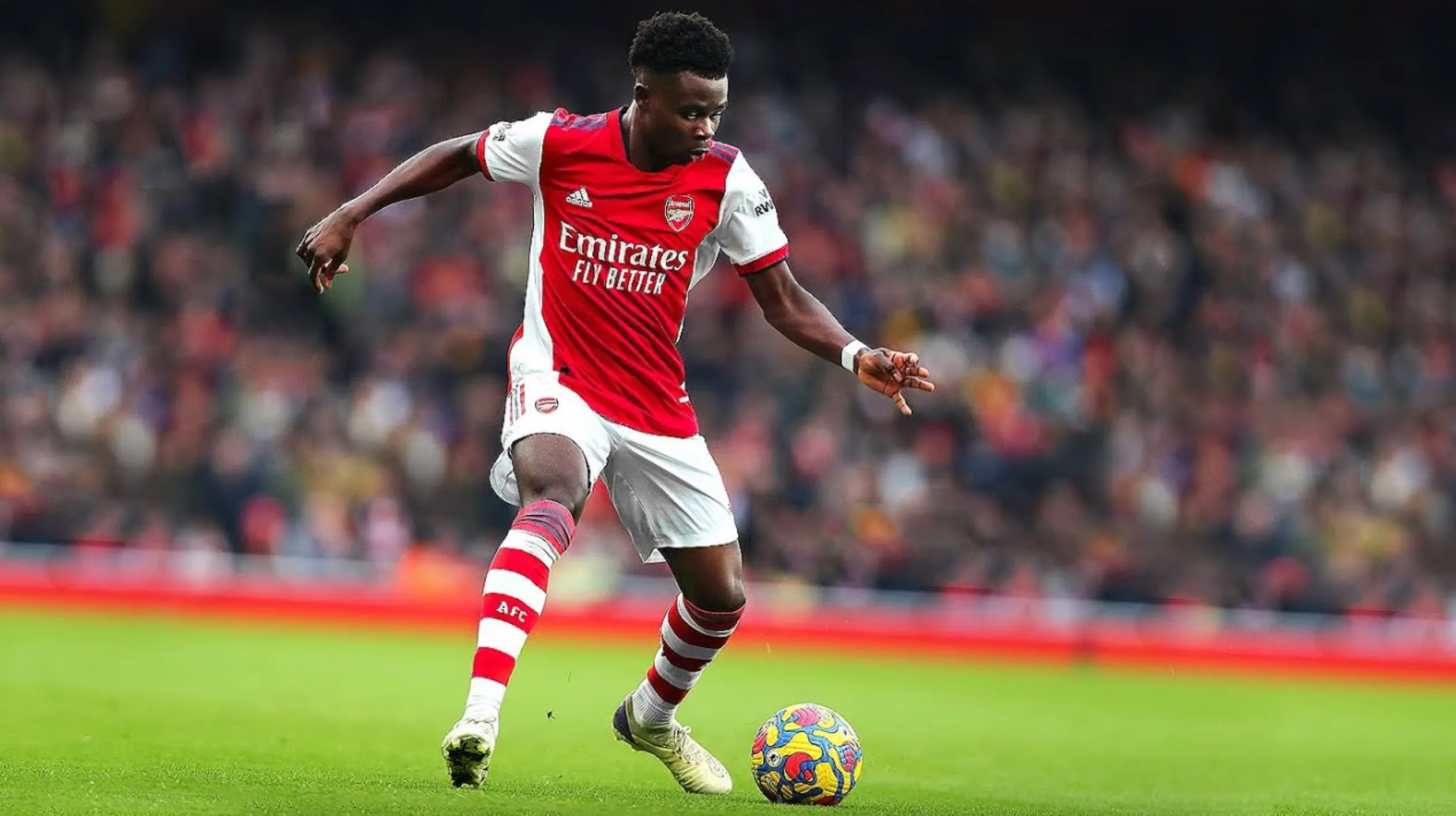 Arsenal fans hebben een boodschap voor Bukayo Saka na 'gênante' penalty tegen Barcelona