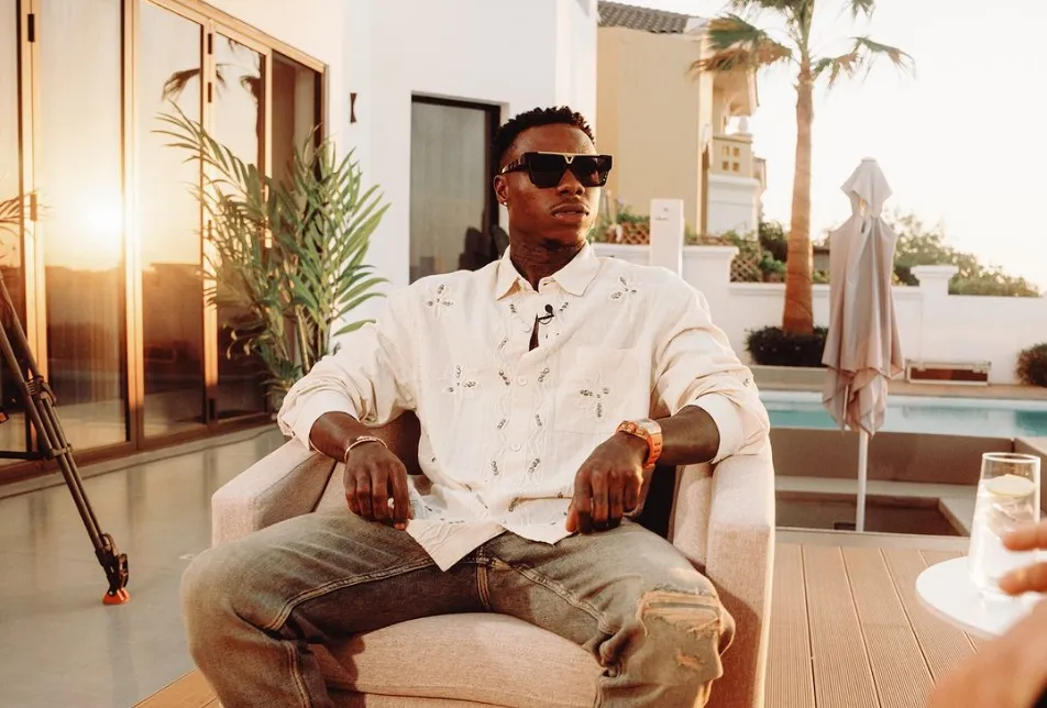 Quincy Promes dropt tussen alle controverse nieuwe track 100 Stones: “Mannen claimen me back te hebben, ik zie ze niet meer”