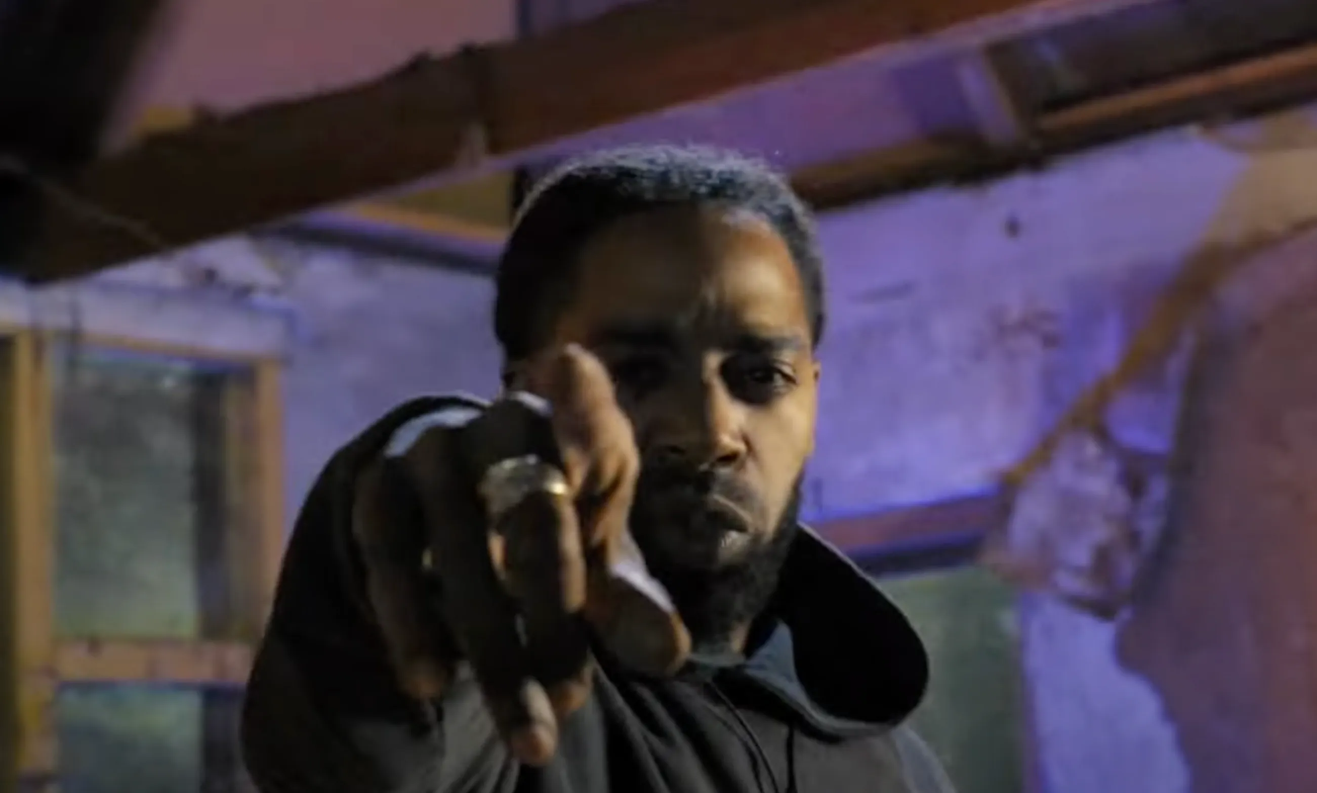 Kempi kondigt 'Mixtape 5' aan in nieuwe video 'De Greatest Freestyle ‘22'