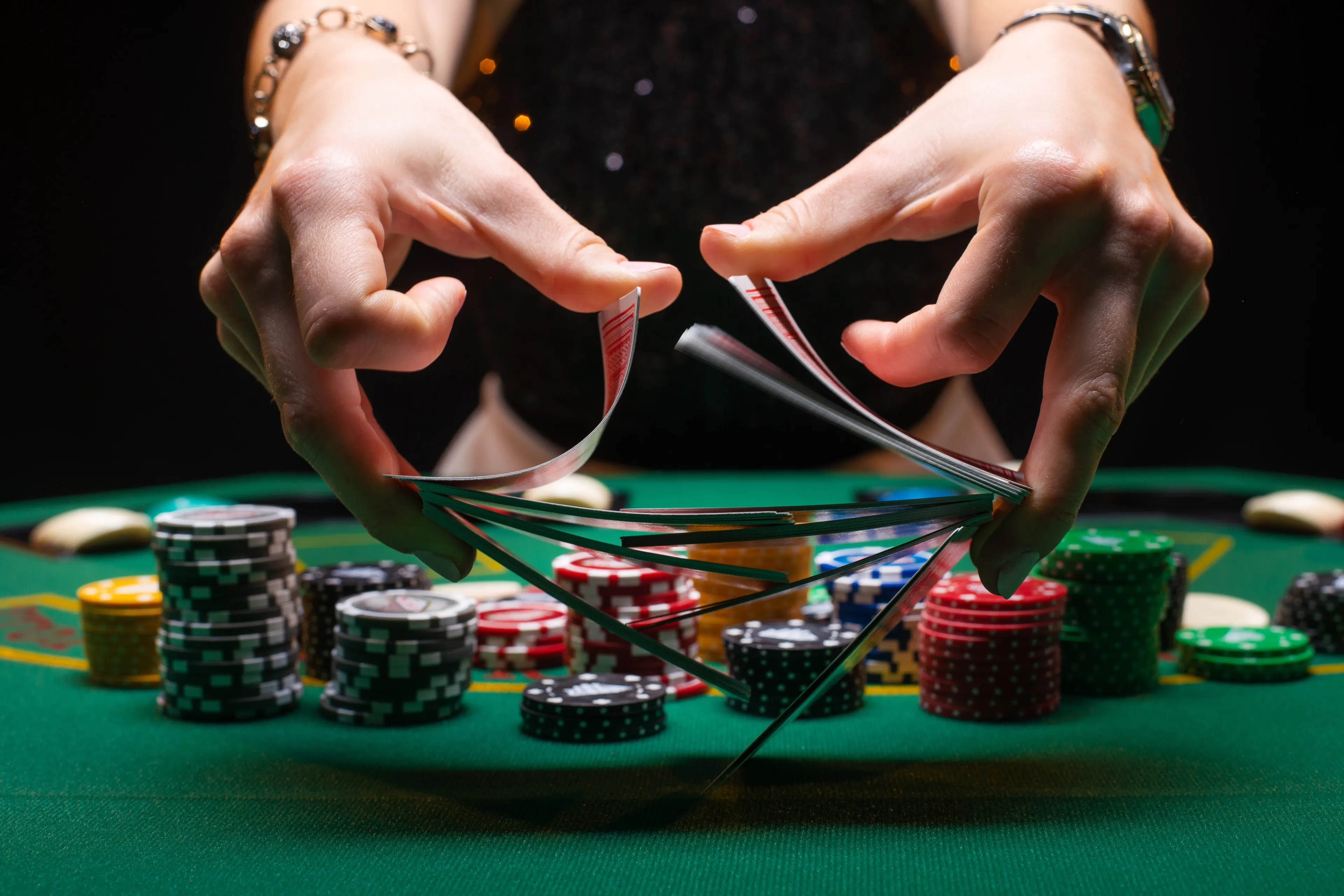 Gokbedrijven Pokerstars en Bwin moeten geld dat spelers hebben verloren door online gokken terugbetalen